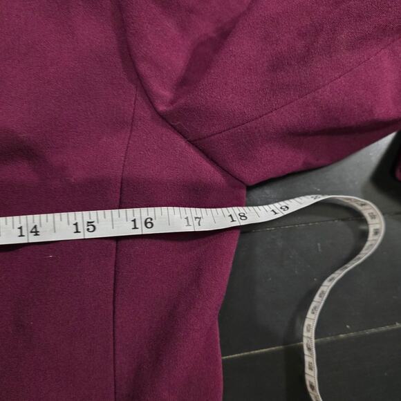Tahari Burgundy Suit/Blazer Jacket - Size 6 - Picture 5 of 6